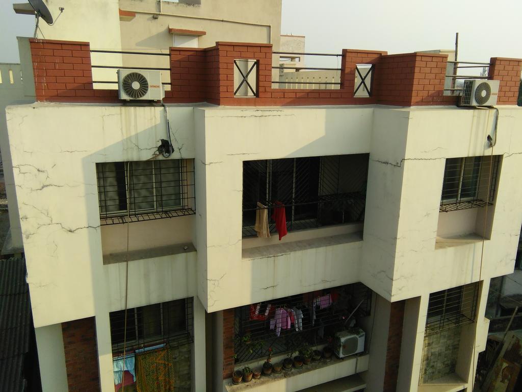 Nalanda Tulip Apartment Колката Екстериор снимка