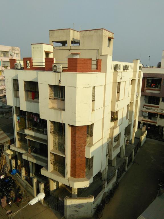 Nalanda Tulip Apartment Колката Екстериор снимка