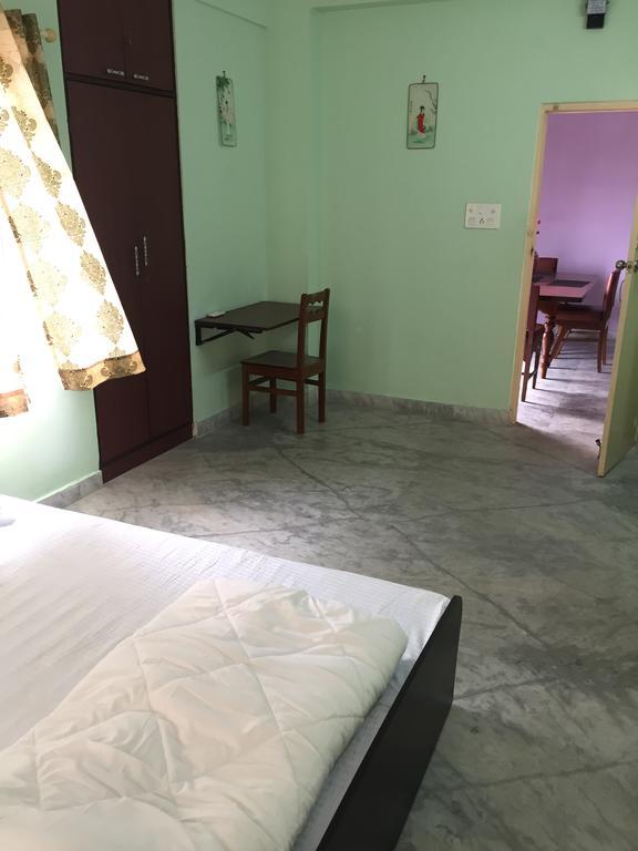 Nalanda Tulip Apartment Колката Екстериор снимка