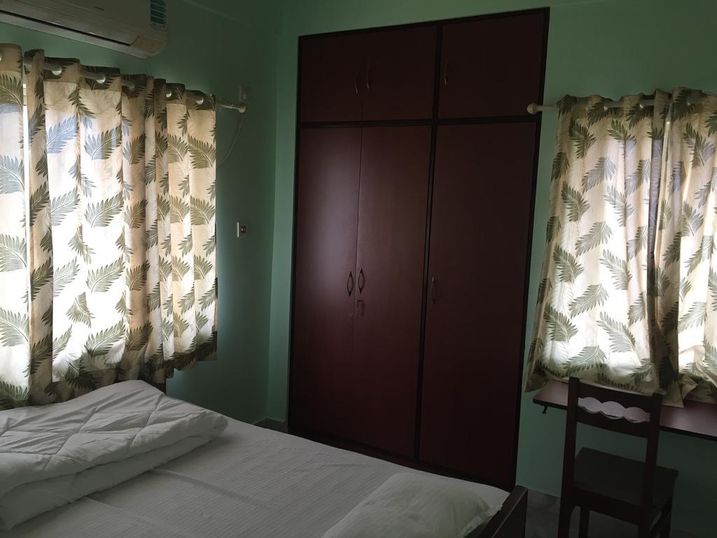 Nalanda Tulip Apartment Колката Екстериор снимка